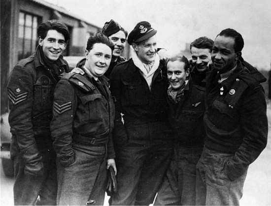 A Lancaster Bomber Crew od English Photographer