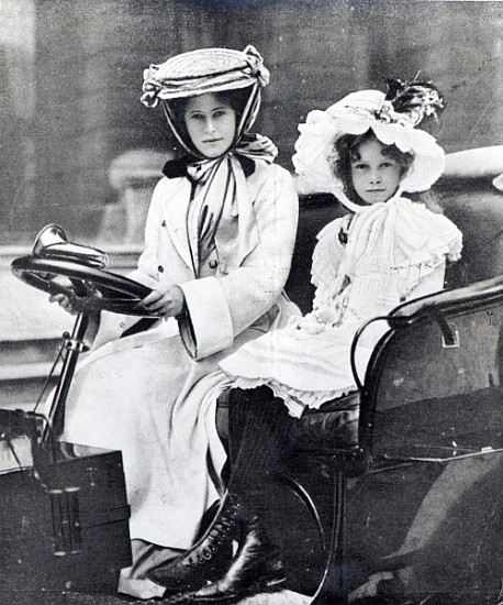 Millicent, Duchess of Sutherland and her daughter at the first meeting of the Ladies Automobile Club od English Photographer