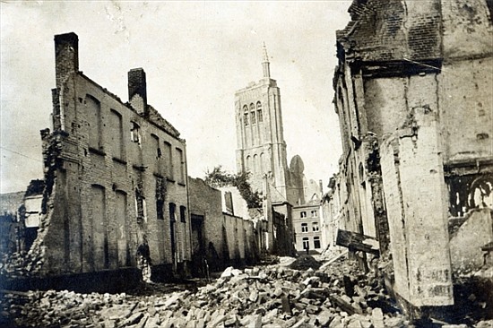 St. Jacob''s Church, Ypres, June 1915 od English Photographer