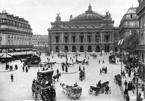 General view of the Paris Opera House, late 19th century (b/w photo)  od French Photographer