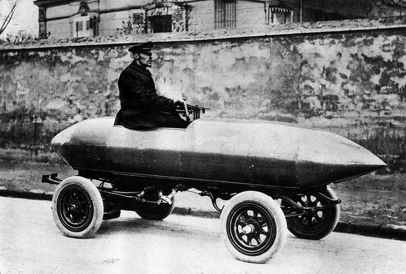 Electrical racing car Jenatzy ''La Jamais Contente'', c.1900 (b/w photo)  od French Photographer