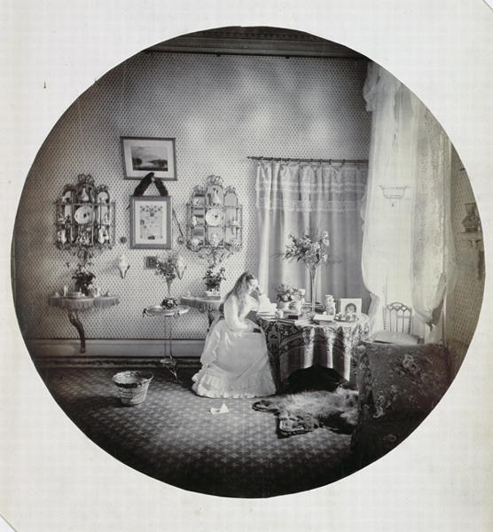 Interior of Muckross House, c.1865 (albumen print)  od Irish Photographer (19th Century)