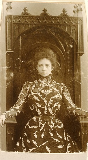 Portrait of the actress Vera Komissarzhevskaya od Russian Photographer
