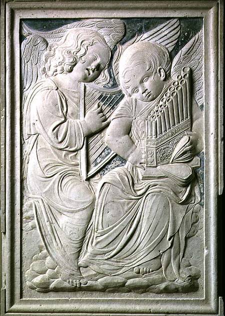 Two putti, one playing the harp and singing, the other playing the portative organ, from the frieze od Agostino  di Duccio