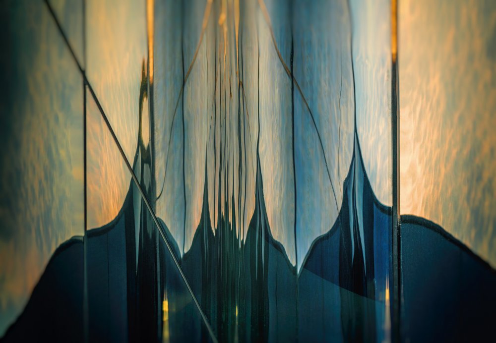 Curved glass reflection od Aleš Klabus