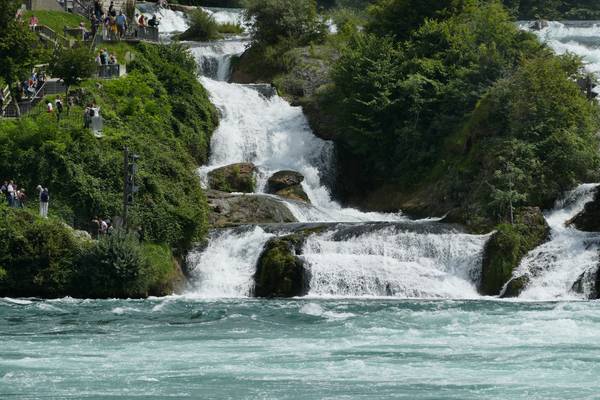 Wasserfall Schweiz od Alexandra  Joseph 