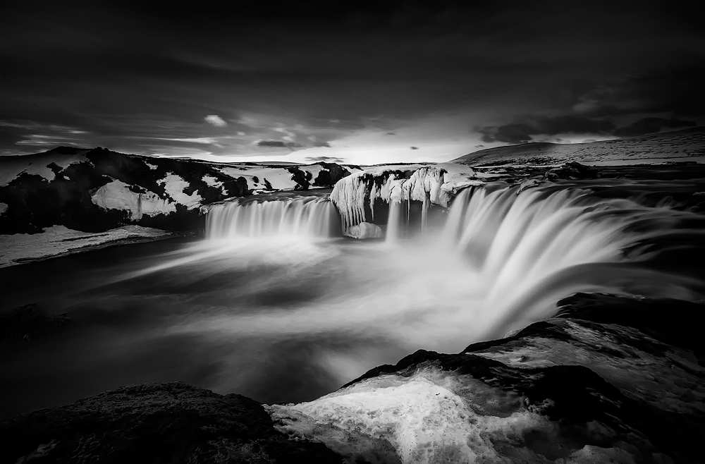 waterfall of the gods od Alfonso Maseda Varela