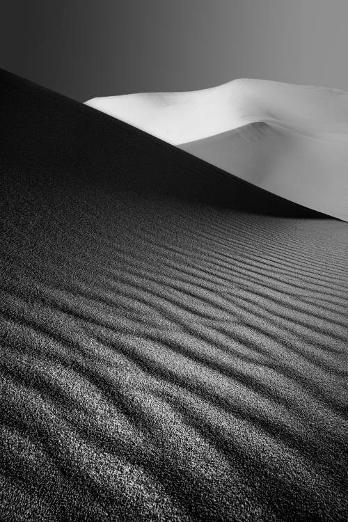 An ice Hill in Desert ! od Ali Barootkoob