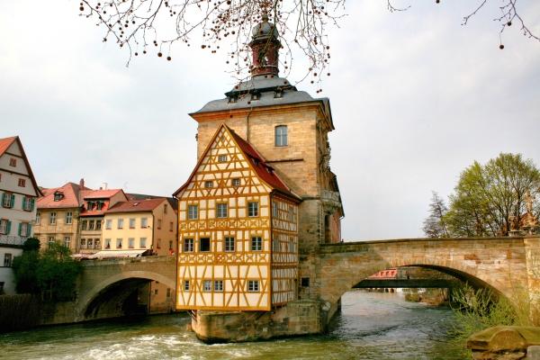 Brücke zum alten Rathaus od Andreas Und Alexander Zeilinger