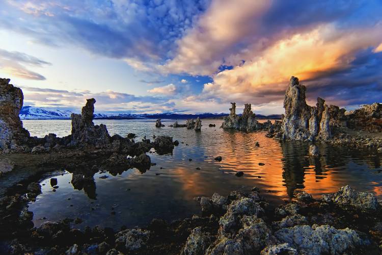 Magical Mono Lake od Andrew J. Lee
