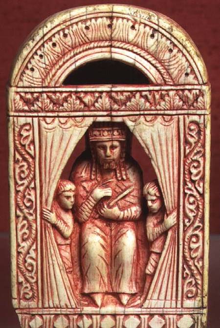 King chess piece, showing an enthroned figure in a curtained alcove with two attendants,Italian od Anonymous