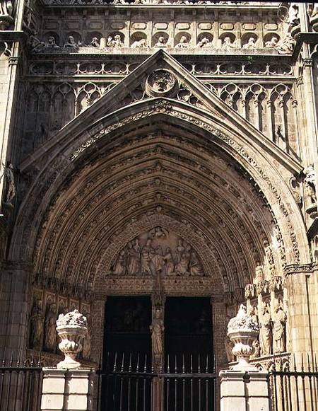 The Portal of Forgiveness (Puerta del Perdon) central portal of the West facade od Anonymous