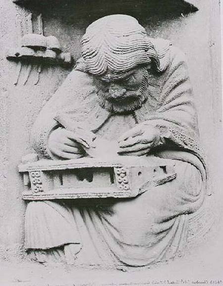 Pythagoras from the south door of the Royal portal ( relief) od Anonymous