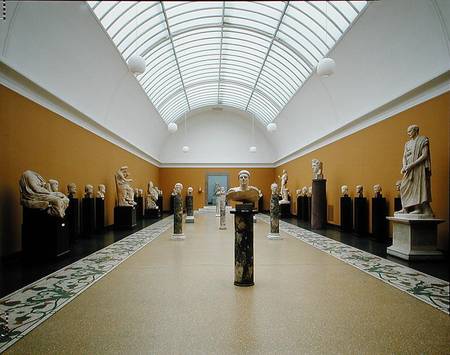 View of the Roman Hall (photo) od Anonymous