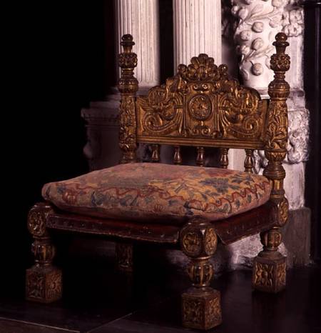 Chair used by one of Elizabeth's maids of honour when they were attending to her at court, in the dr od Anonymus