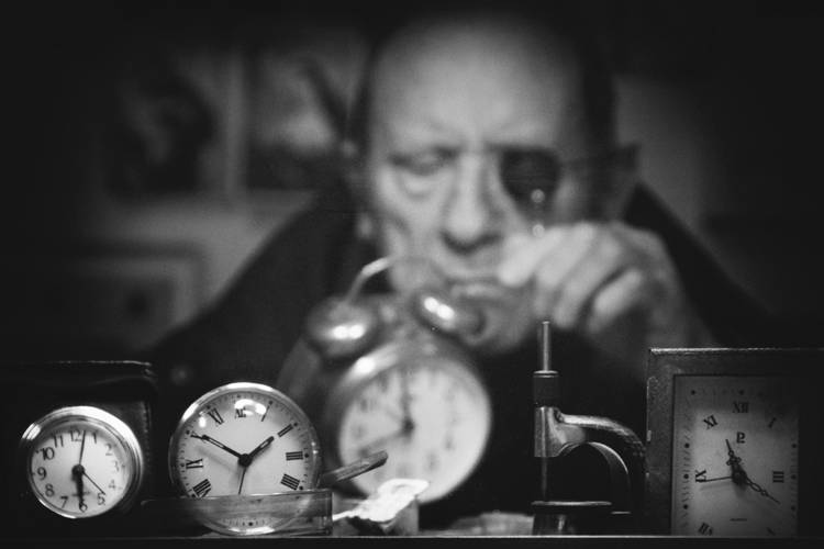Search of the perfect time od Antonio Grambone