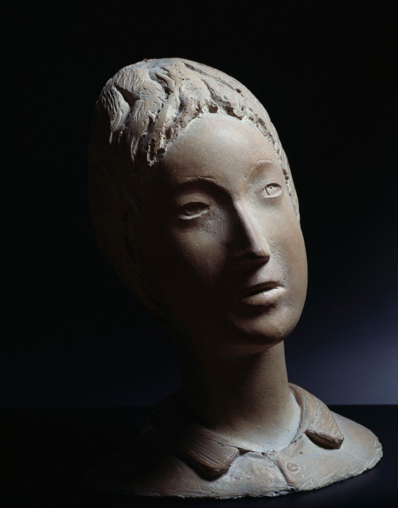 Bust of a young girl od Arturo Martini