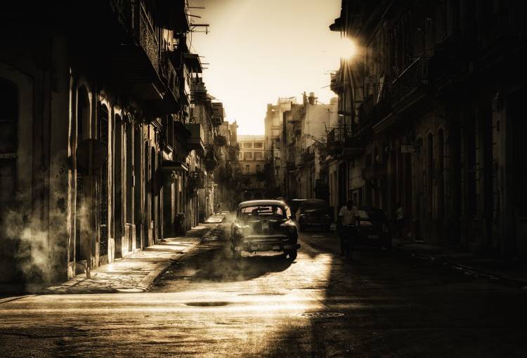 Mystic morning in Havana... od Baris Akpinar