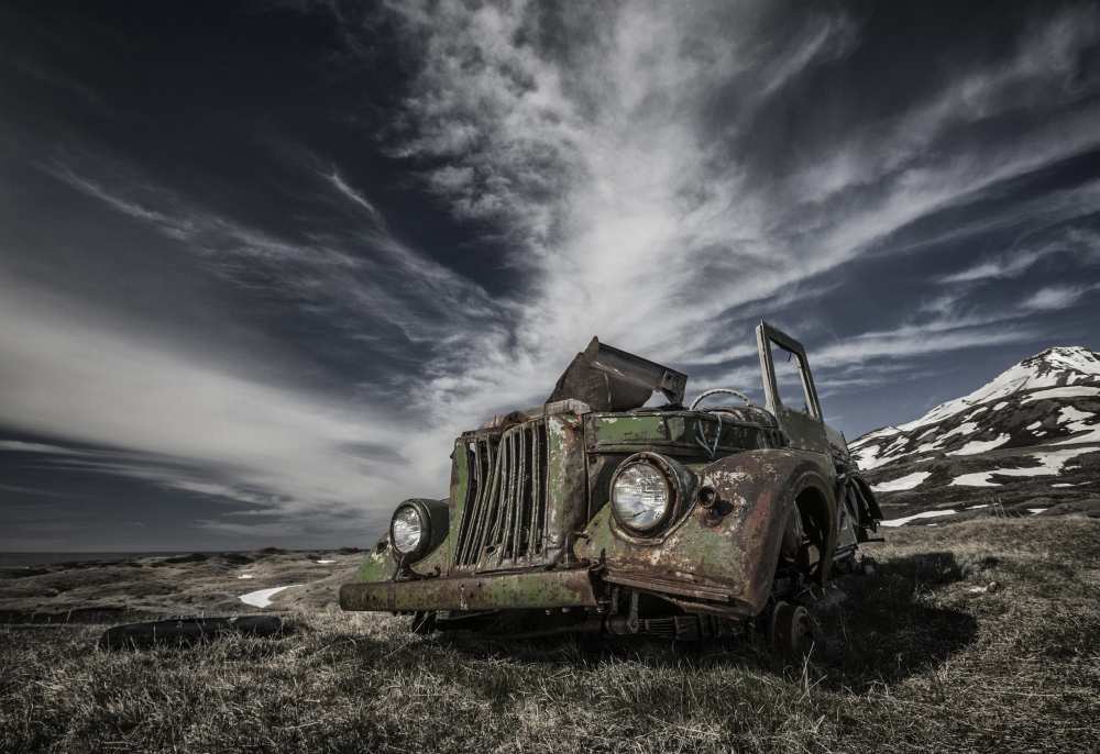 The Old Russian Jeep od Bragi Ingibergsson