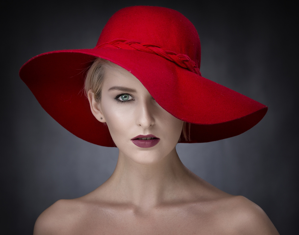 The Red Hat od Catchlight Studio