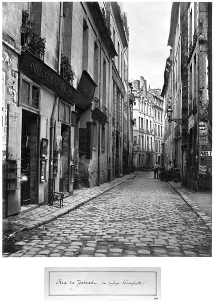 Rue du Jardinet, from passage Hautefeuille, Paris, 1858-78 (b/w photo)  od Charles Marville