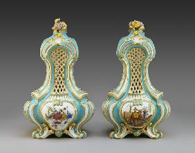 Pair of Triangular Pot-pourri Vases