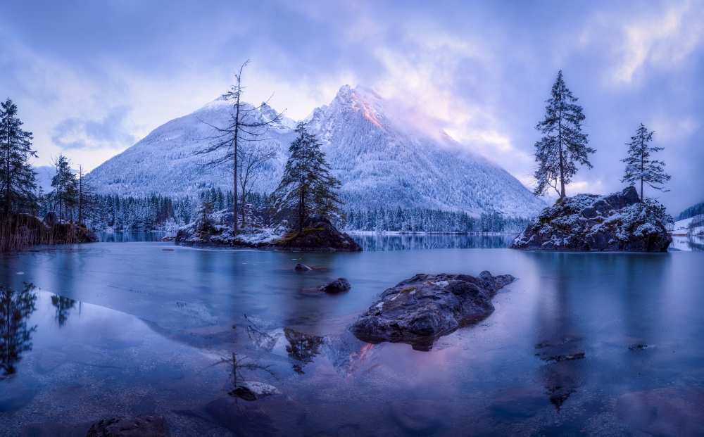 The Frozen Mountain od Daniel F.