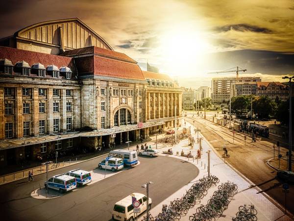 Hauptbahnhof Leipzig im Sonnenschein.jpg (20813 KB)  od Dennis Wetzel