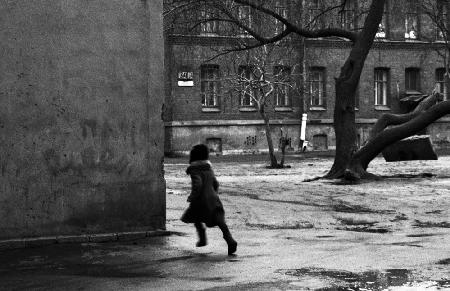Hiding (from the series &quot;Childhoods&quot; and &quot;&quot;St. Petersburg&quot;)