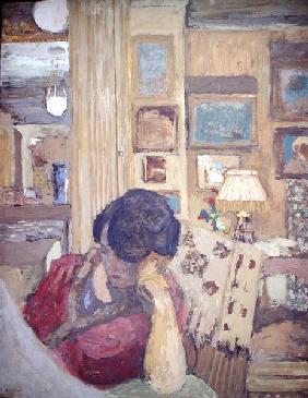 Mme Hessel seated in front of a glassed armoire, 1906 (oil on canvas) 