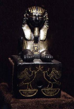 Statuette of a sphinx of King Tuthmosis III, New Kingdom