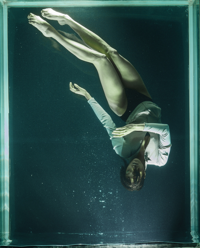 underwater artistic portrait shooting od engin akyurt