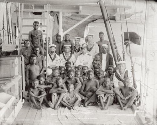 33 captured slaves on board a ship (albumen print) od English School