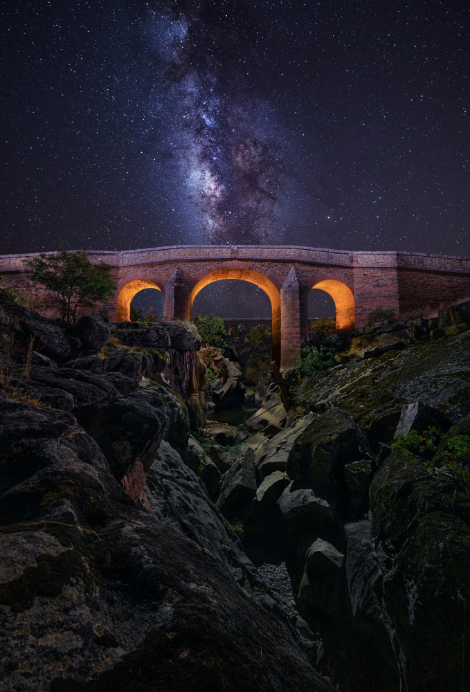 Abandoned bridge od Enrique Rodríguez de Mingo