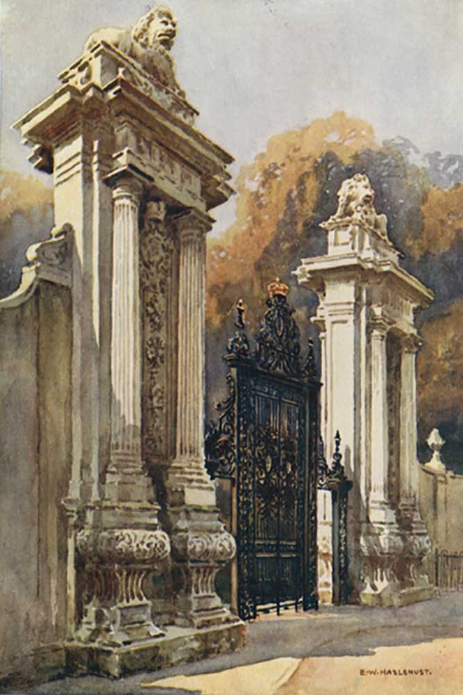 The Lion Gate od E.W. Haslehust