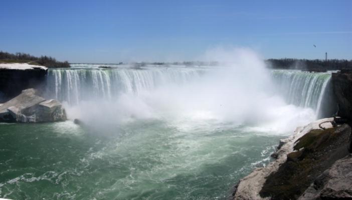 Niagara Falls od Fabian Schneider