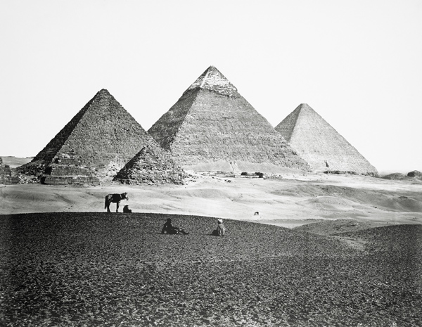 The Pyramids of El-Geezah, from the South-West, 1858 (b/w photo)  od Francis Frith