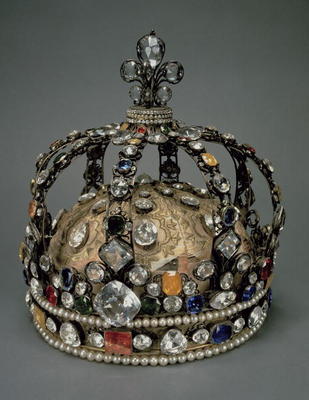 The Crown of Louis XV, 1722 (gilded silver, replacement stones & pearls) od French School, (18th century)