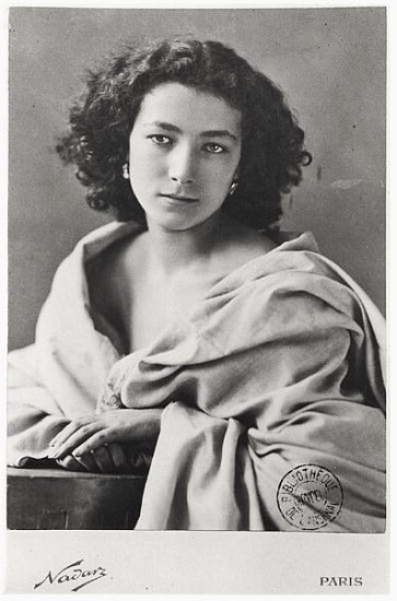 Sarah Bernhardt (1844-1923) in costume, c.1860 od (Gaspard Felix Tournachon) Nadar