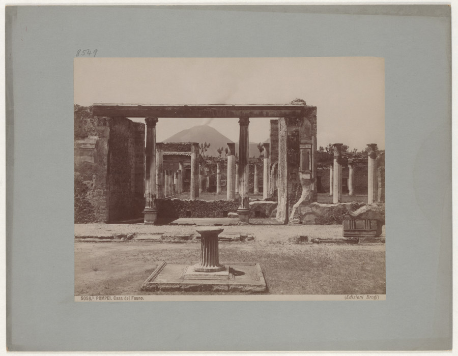 Pompeii: House of the Faun, No. 5058.a od Giacomo Brogi
