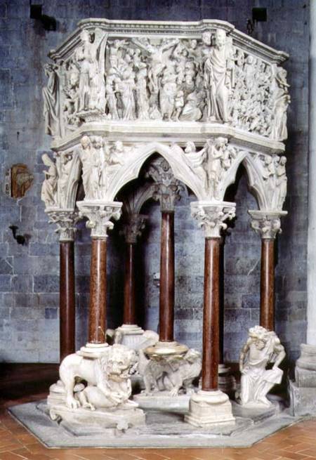 Hexagonal pulpit with dramatic reliefs od Giovanni  Pisano