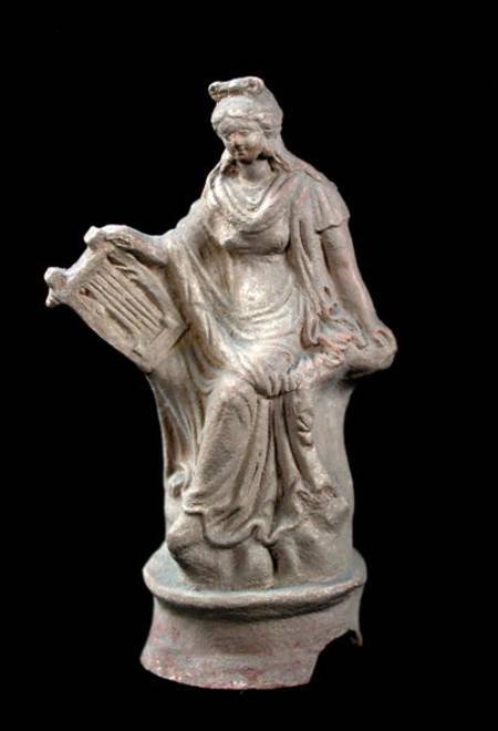 Statuette of Erato seated, from Myrina, Turkey od Grececke Umeni