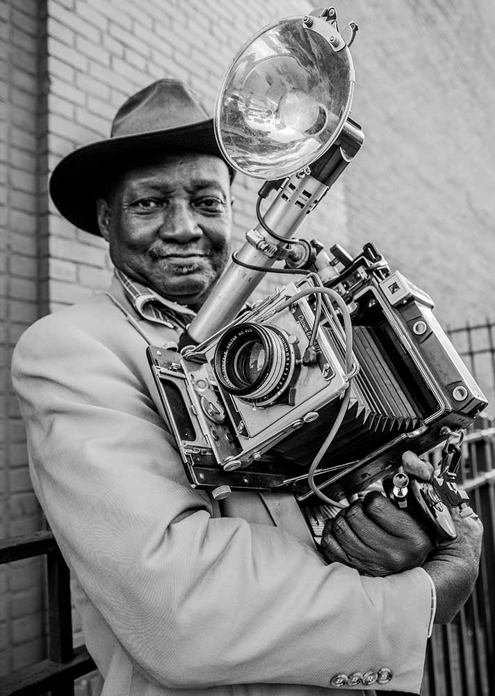 Mr.Louis Mendes/NYC-USA Street Photography Icon od Hans ML Spiegel