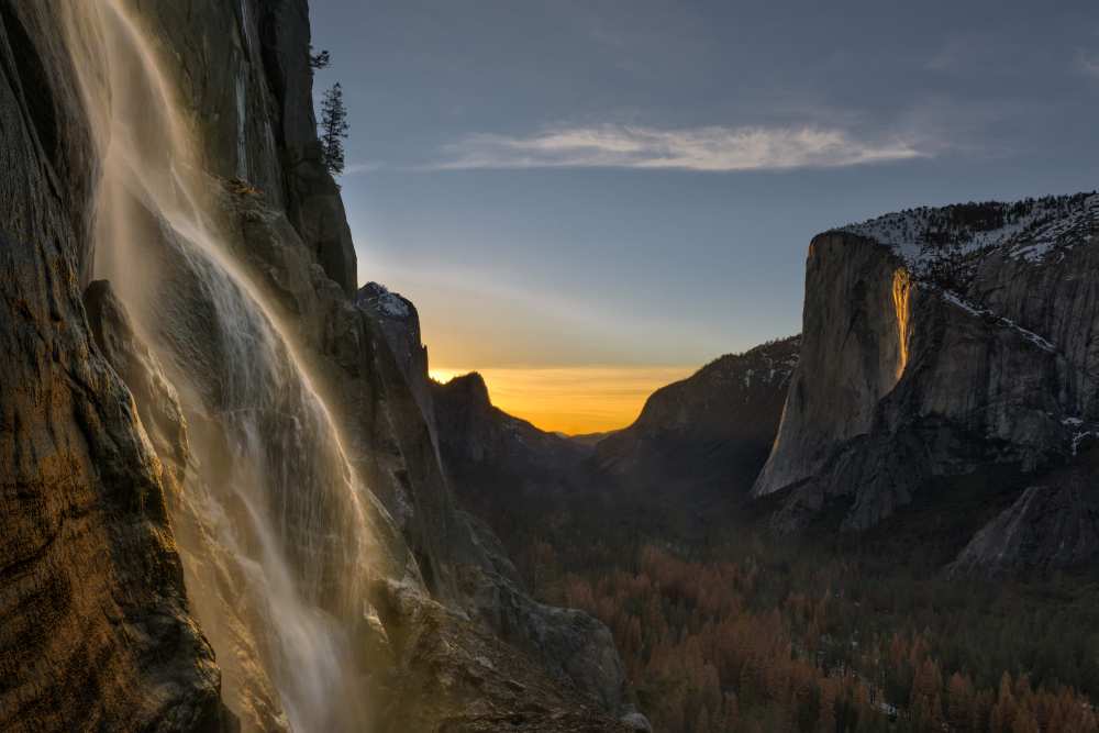 Yosemite Firefall od Hua Zhu