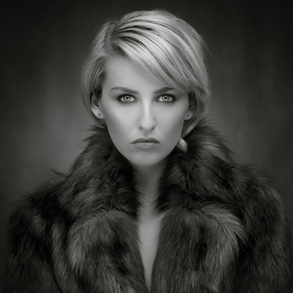Amber,My Fur Lady od Hugh Wilkinson