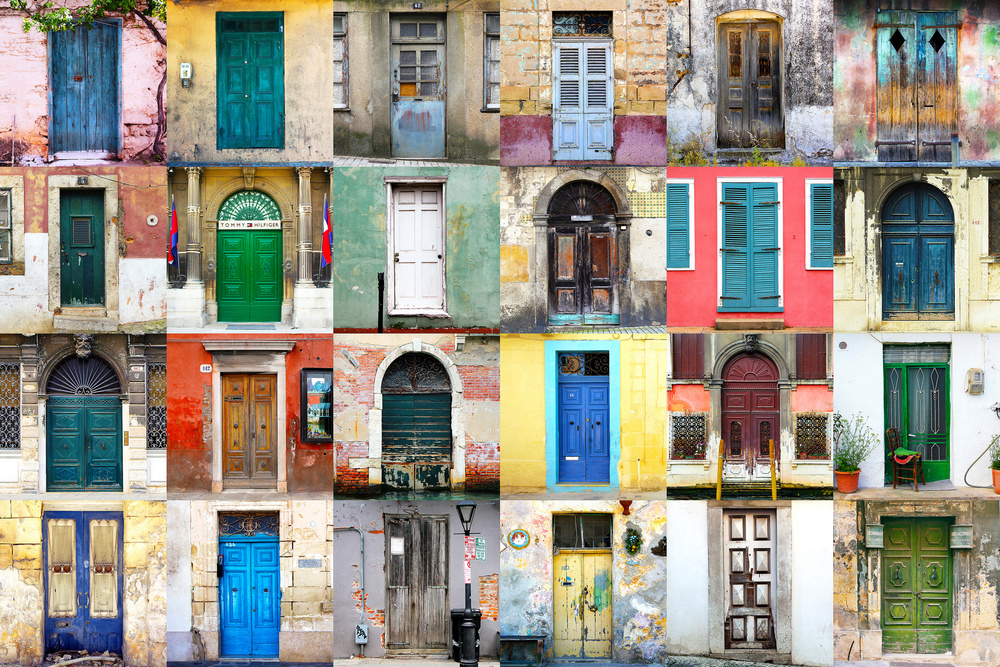 Twenty Four Doors od Igor Shrayer