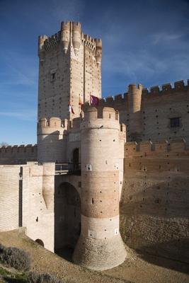 mota castle tower od Iñigo Quintanilla