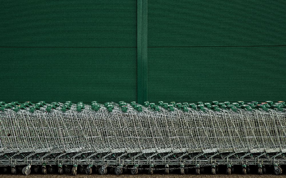 Shopping trolleys od Inge Schuster