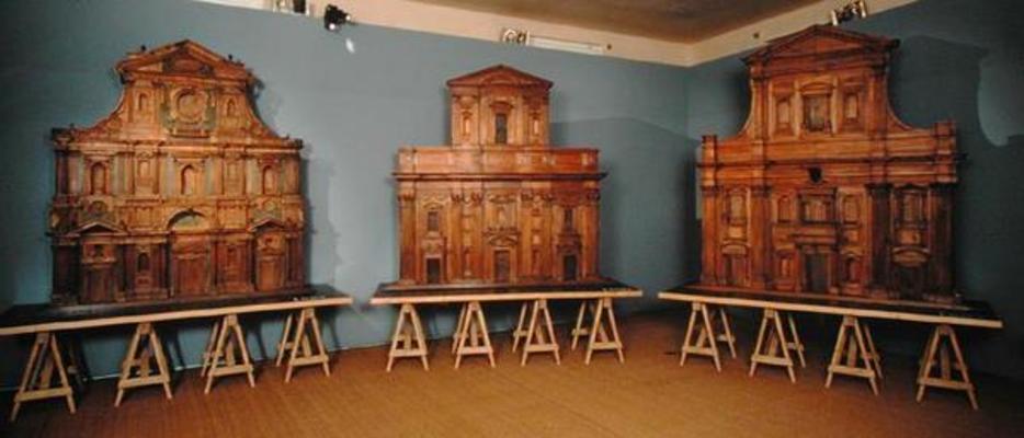 Three modellos for the facade of the Duomo (wood) od Scuola pittorica italiana