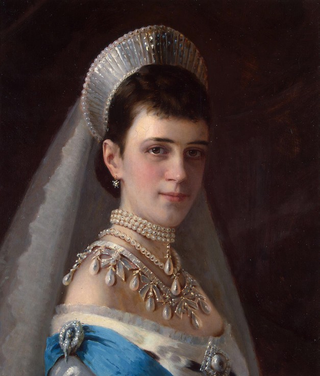 Portrait of Empress Maria Feodorovna, Princess Dagmar of Denmark (1847-1928) with Pearls od Iwan Nikolajewitsch Kramskoi